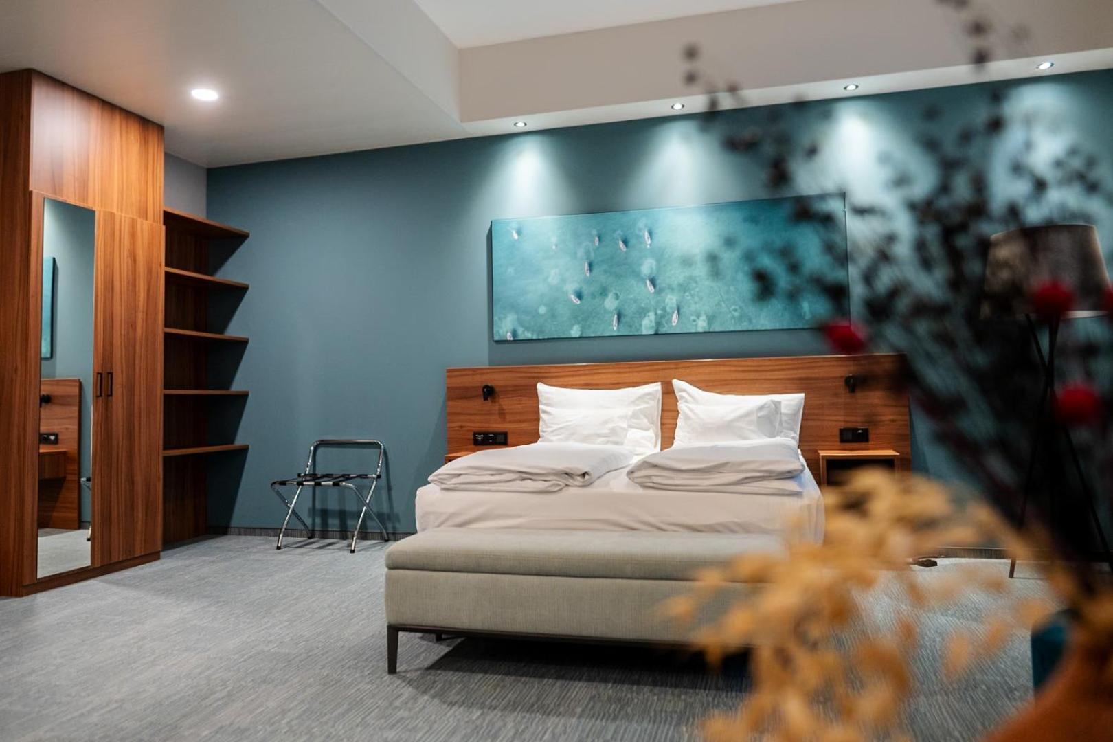 Hotel Das Zeit Ленцинг Экстерьер фото