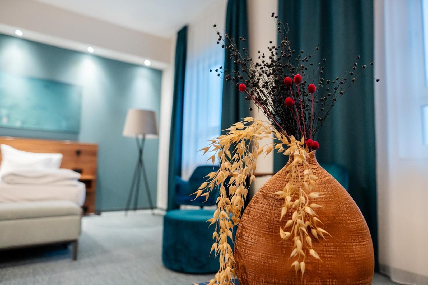 Hotel Das Zeit Ленцинг Экстерьер фото