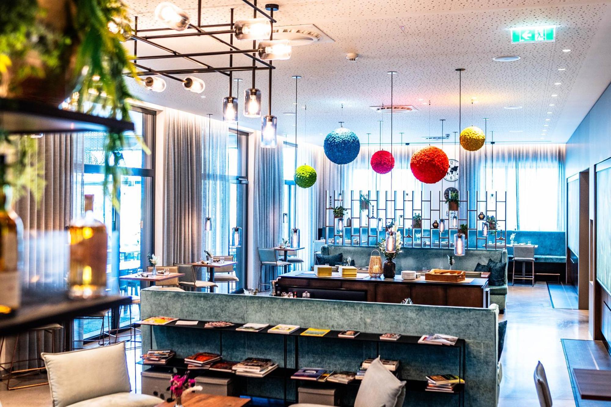 Hotel Das Zeit Ленцинг Экстерьер фото